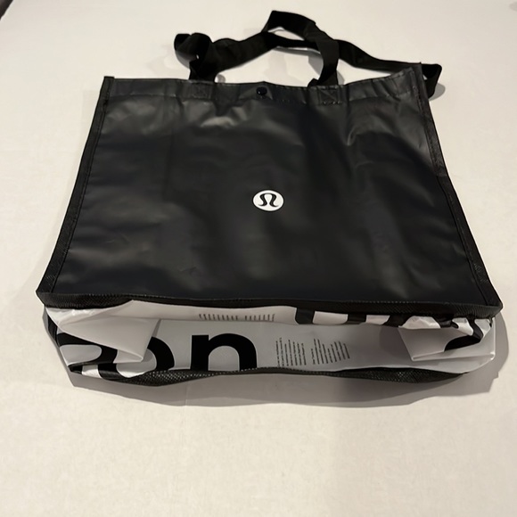 Lulu lemon Reusable Shopping Tote (NWOT) - Picture 2 of 2